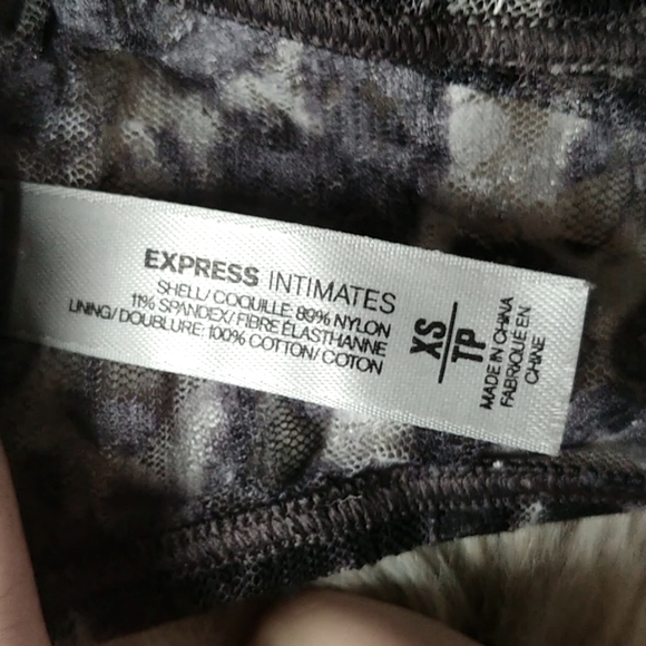 EXPRESS Lace Bandeau - Picture 8 of 8